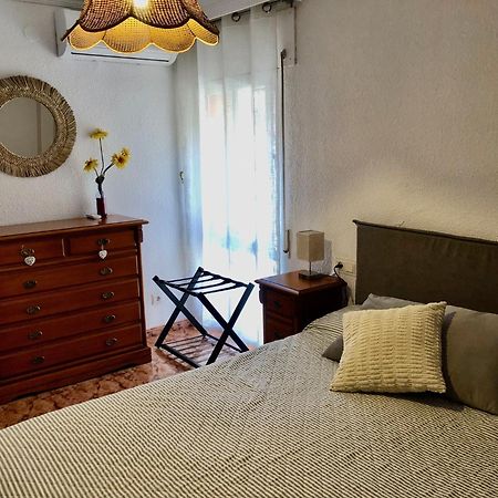 Apartamento Piso en Pedregalejo a 50m de la playa. Málaga Exterior foto