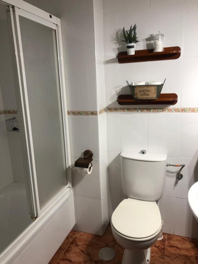 Apartamento Piso en Pedregalejo a 50m de la playa. Málaga Exterior foto
