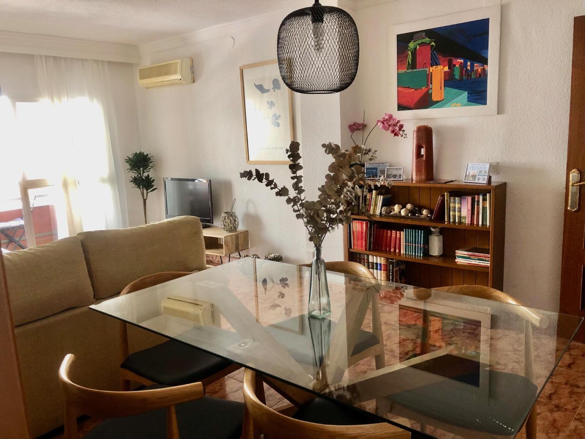 Apartamento Piso en Pedregalejo a 50m de la playa. Málaga Exterior foto